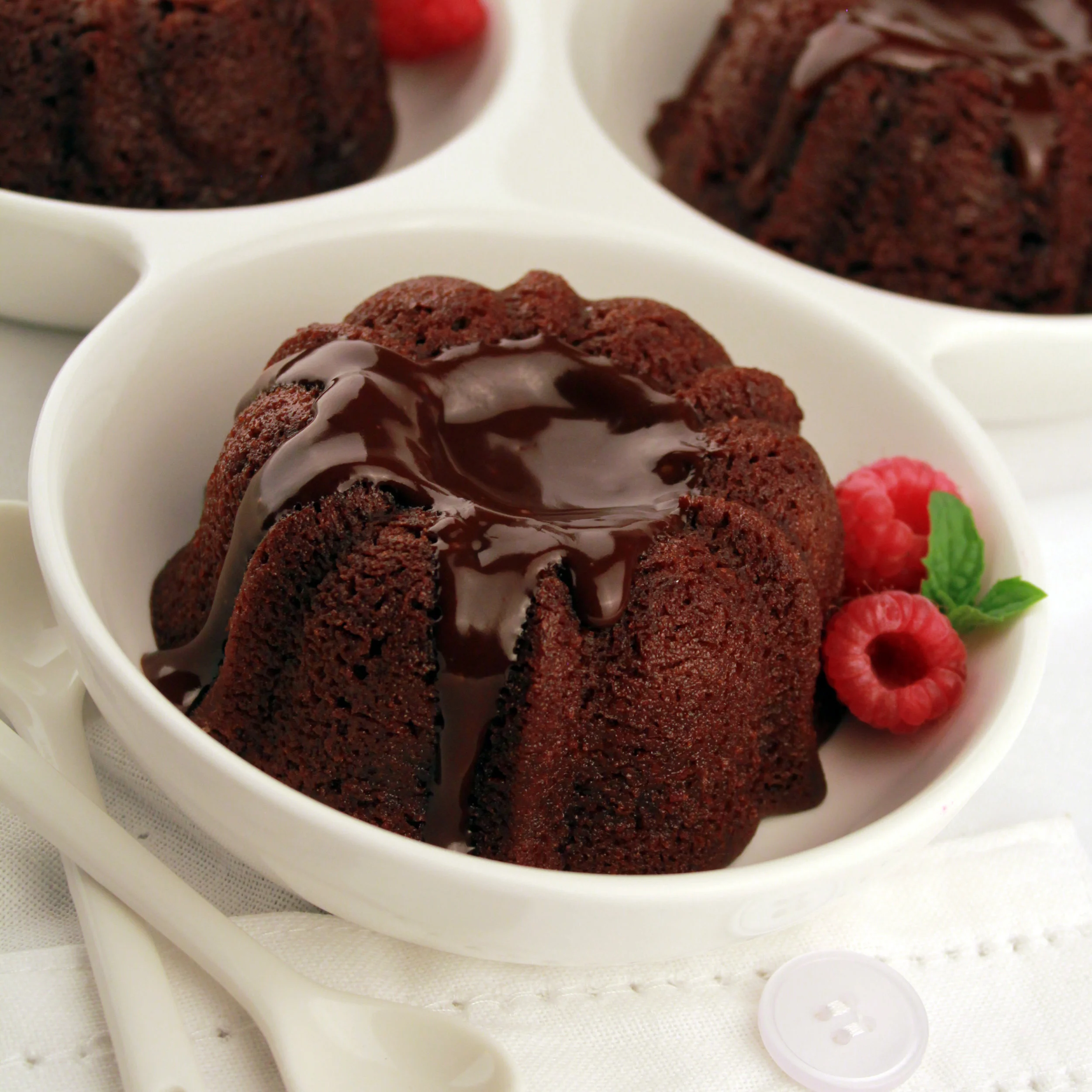 Chocolate Lava Cake — WOW! Factor Desserts